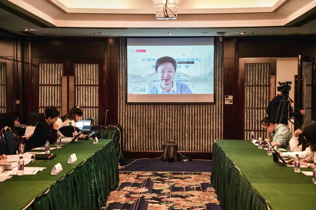 浙江省戏剧家协会驻会副主席兼秘书长谢